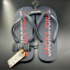 Jack & Jones men’s 9/10 navy and red logo flip flops sandals